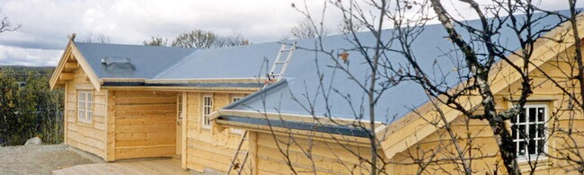 Мембрана ПВХ на крыше деревянного дома